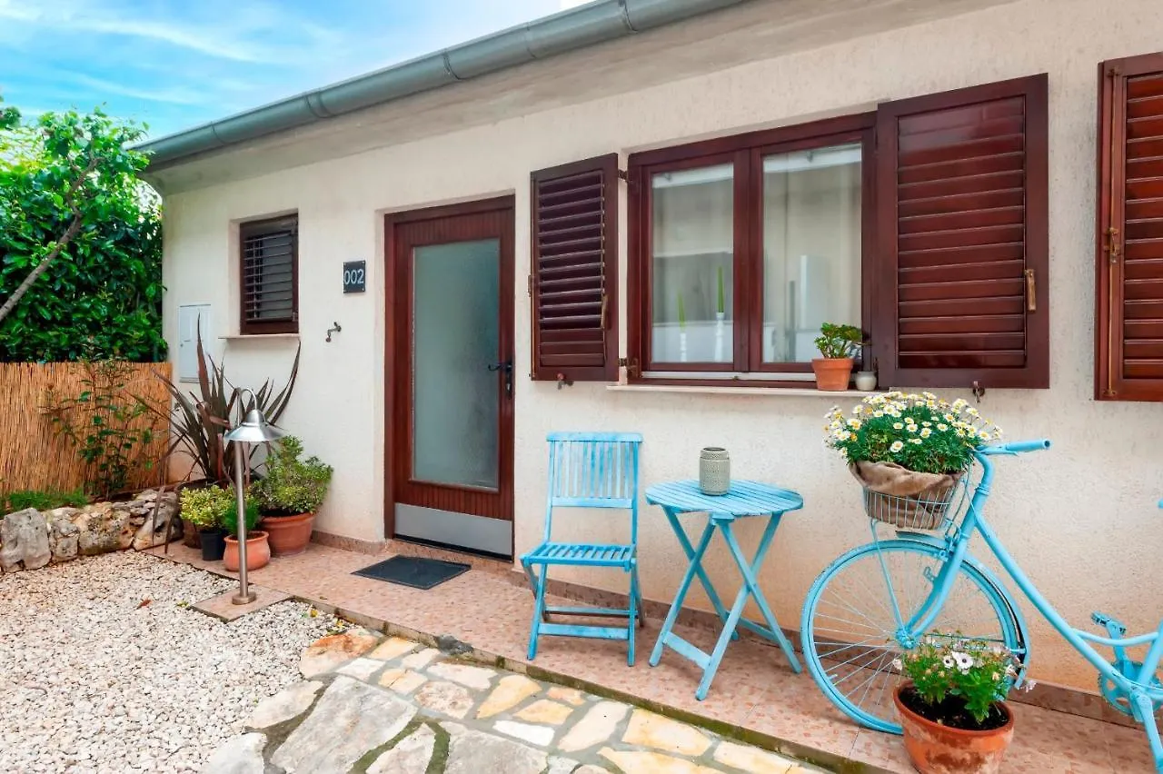 Villa B&B Marina & Parking Free Rovinj 4*,  Croatia