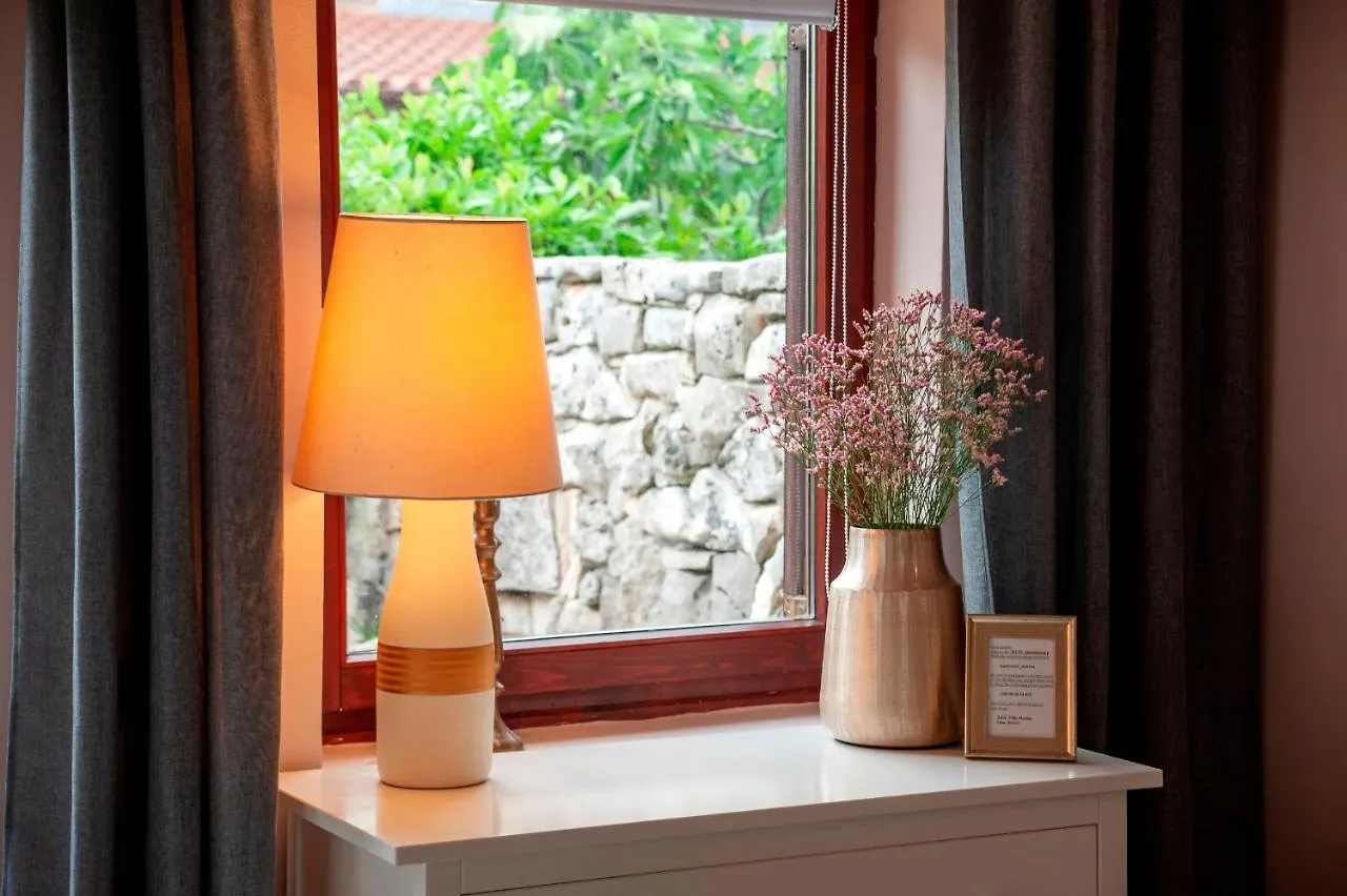 Villa B&B Marina & Parking Free Rovinj Couette-café